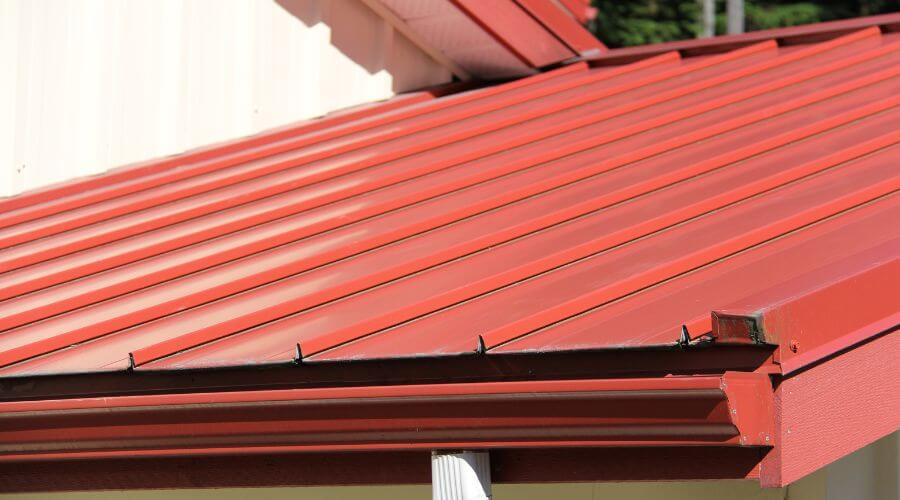 Professional gutter cleaning services in Morocco, IN